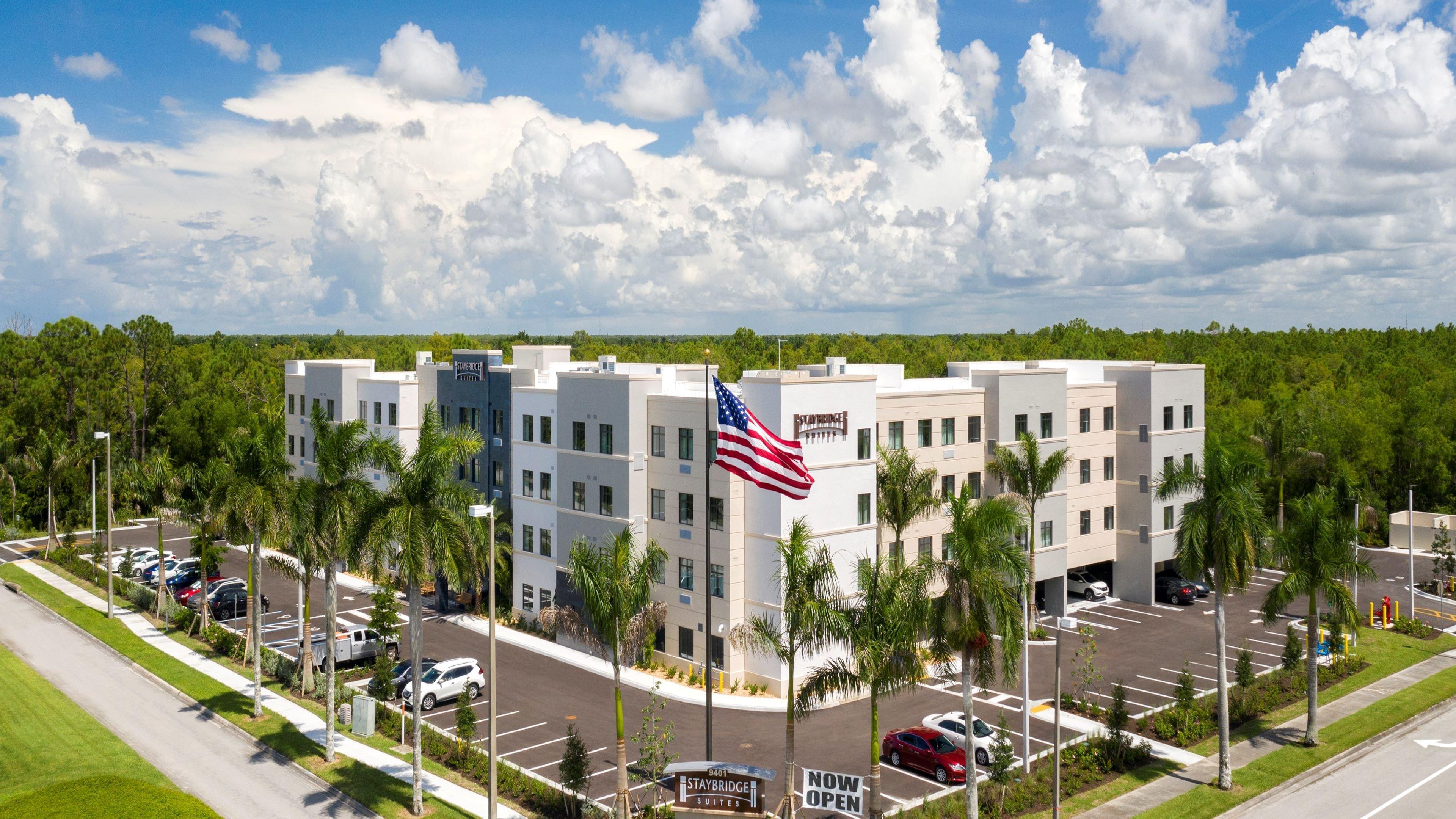 Staybridge Suites - Naples - Marco Island By Ihg Lely Resort Eksteriør bilde